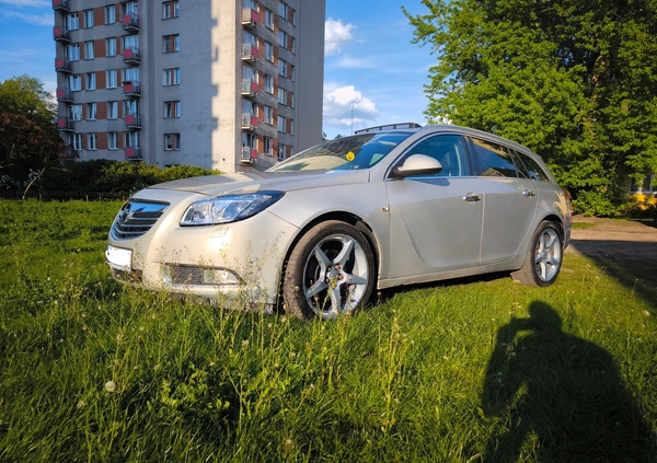 Opel Insignia cena 16500 przebieg: 112000, rok produkcji 2011 z Warszawa małe 79